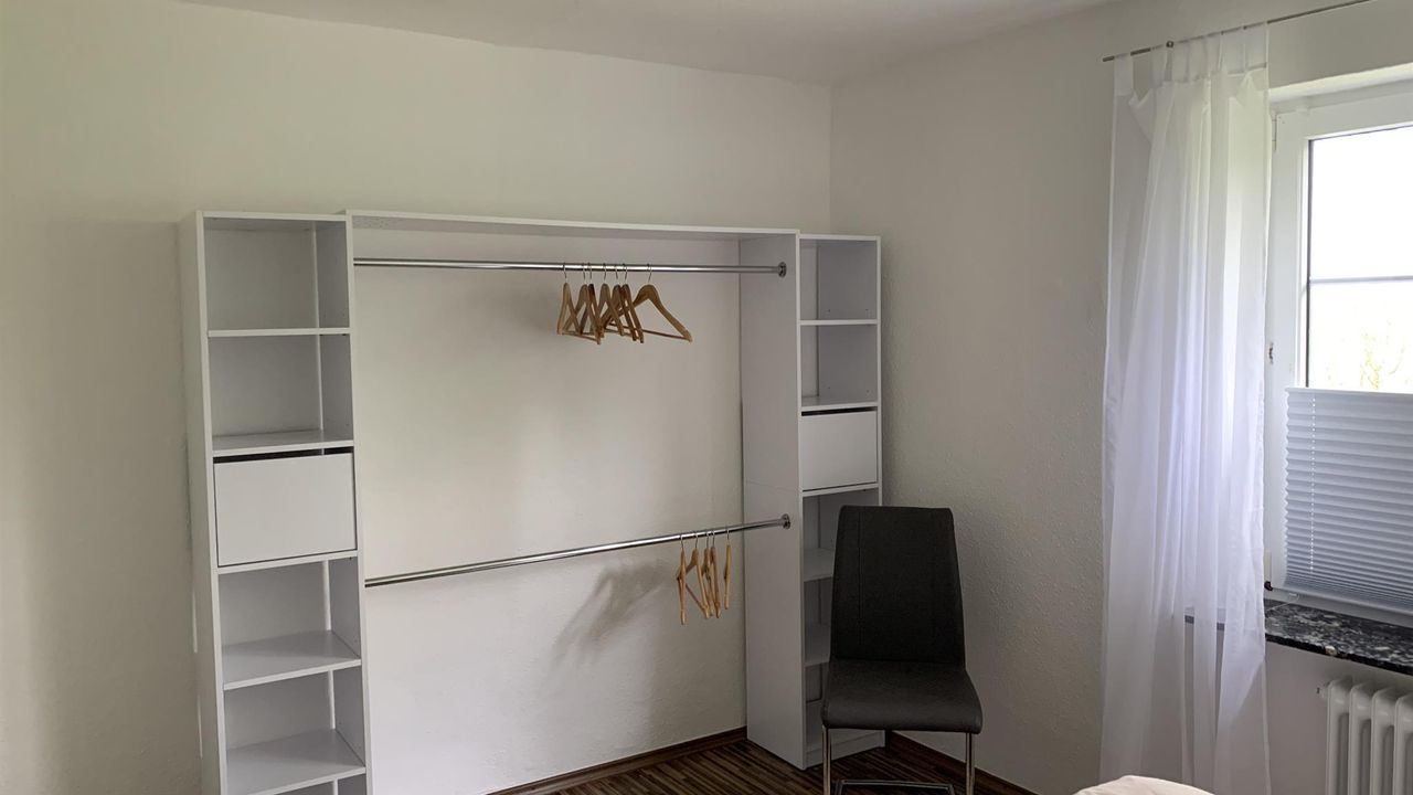 Stauraum für Ihre Garderobe Stauraum für Ihre Garderobe